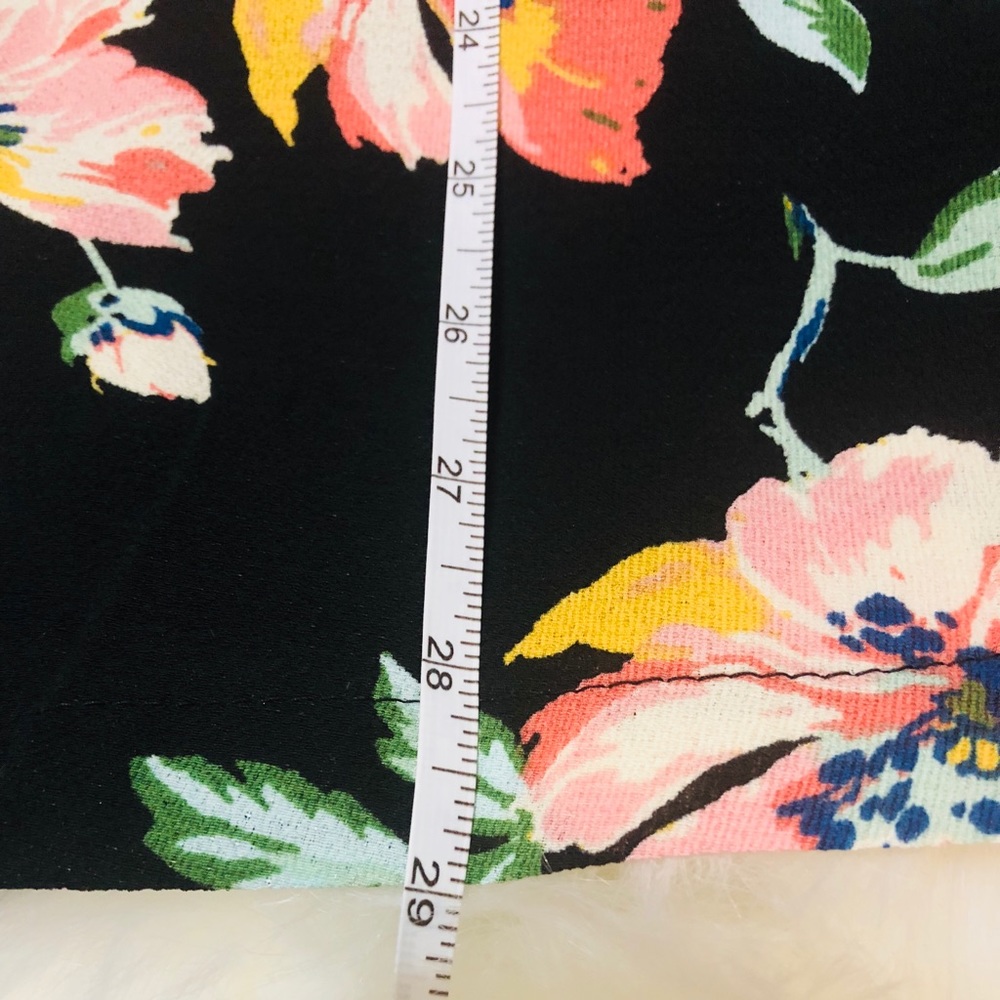 HP Plus Size Romper - Picture 6 of 8